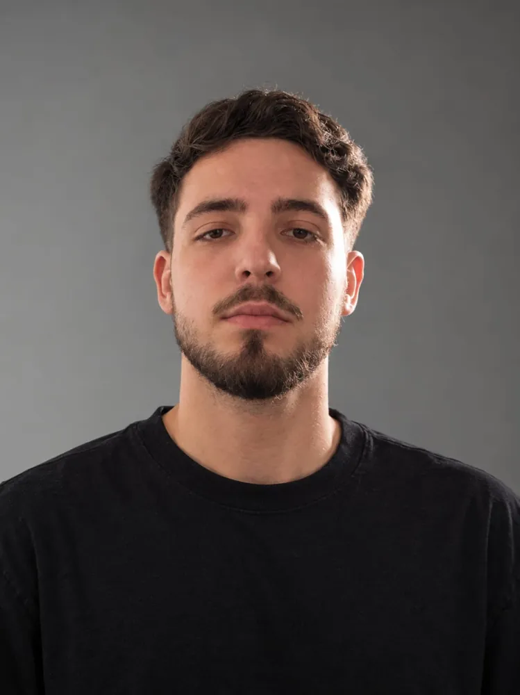 Foto de João Vitor, desenvolvedor de sites